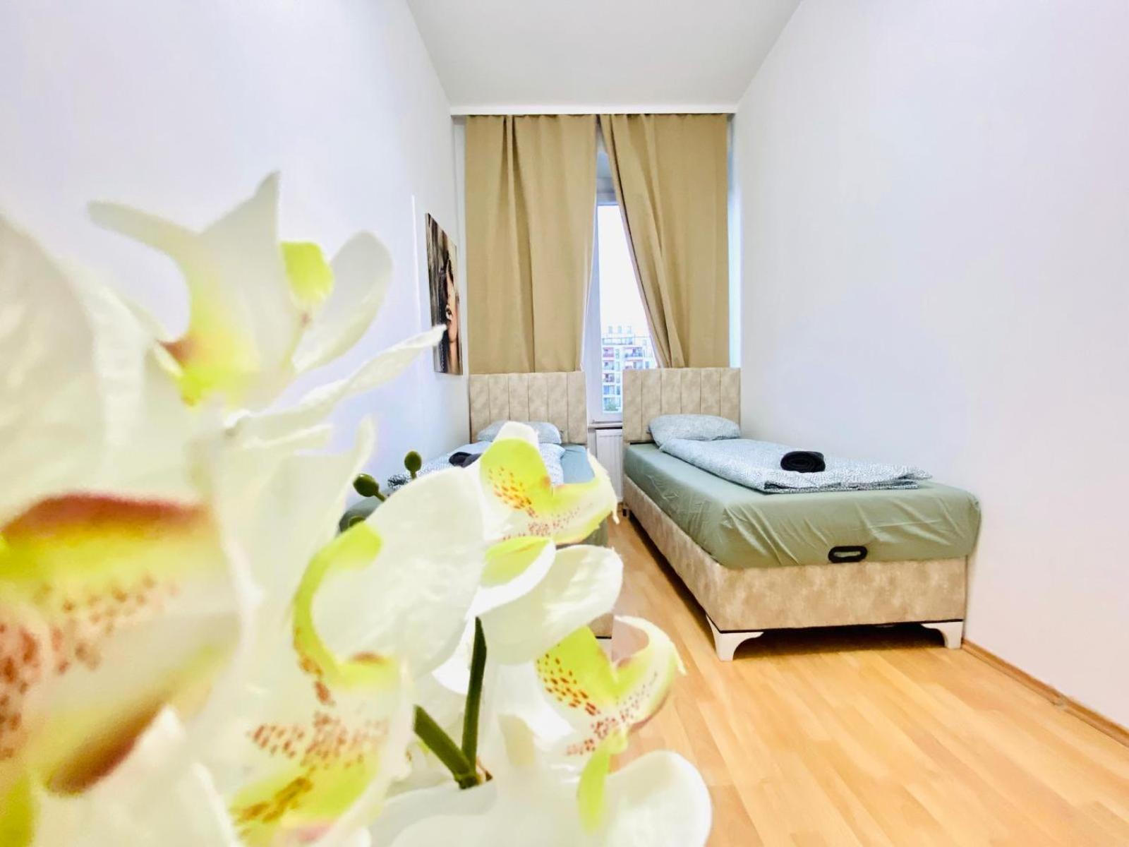 Bright 5Br Shared Apartment W Great Transport Link Vídeň Exteriér fotografie