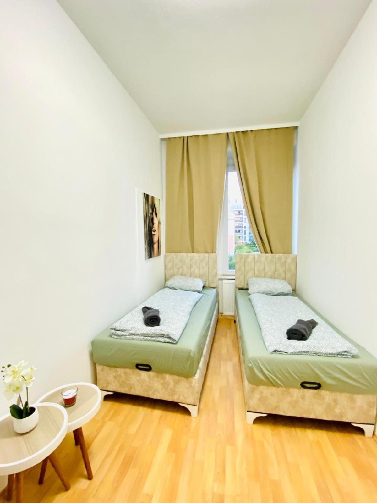 Bright 5Br Shared Apartment W Great Transport Link Vídeň Exteriér fotografie