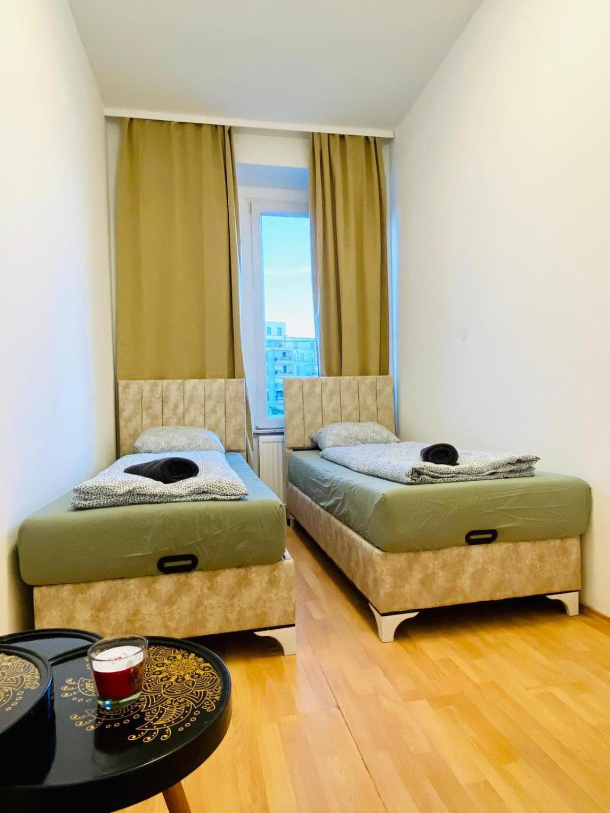 Bright 5Br Shared Apartment W Great Transport Link Vídeň Exteriér fotografie