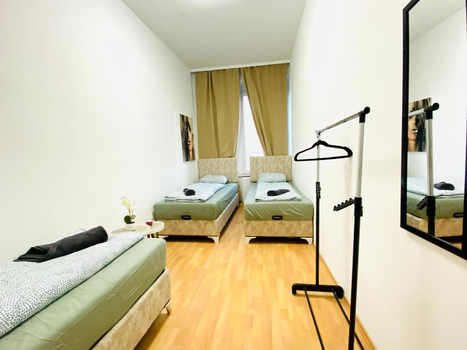 Bright 5Br Shared Apartment W Great Transport Link Vídeň Exteriér fotografie