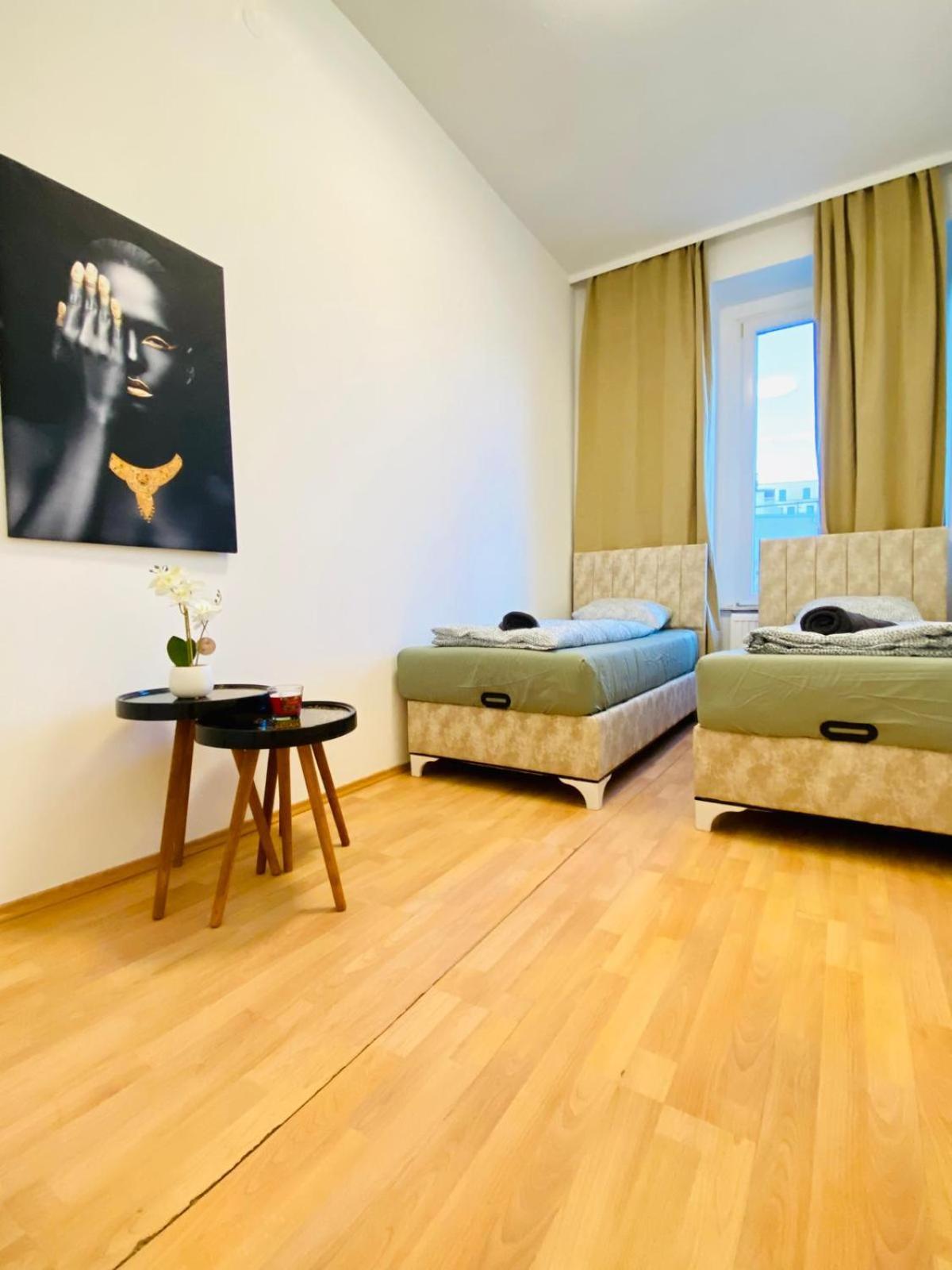 Bright 5Br Shared Apartment W Great Transport Link Vídeň Exteriér fotografie