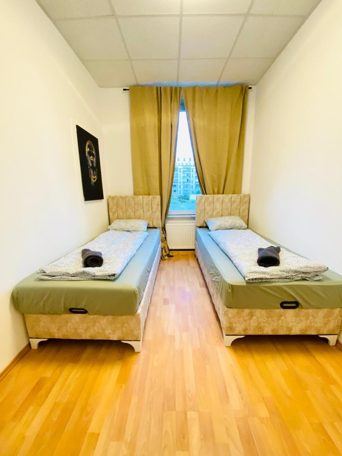 Bright 5Br Shared Apartment W Great Transport Link Vídeň Exteriér fotografie