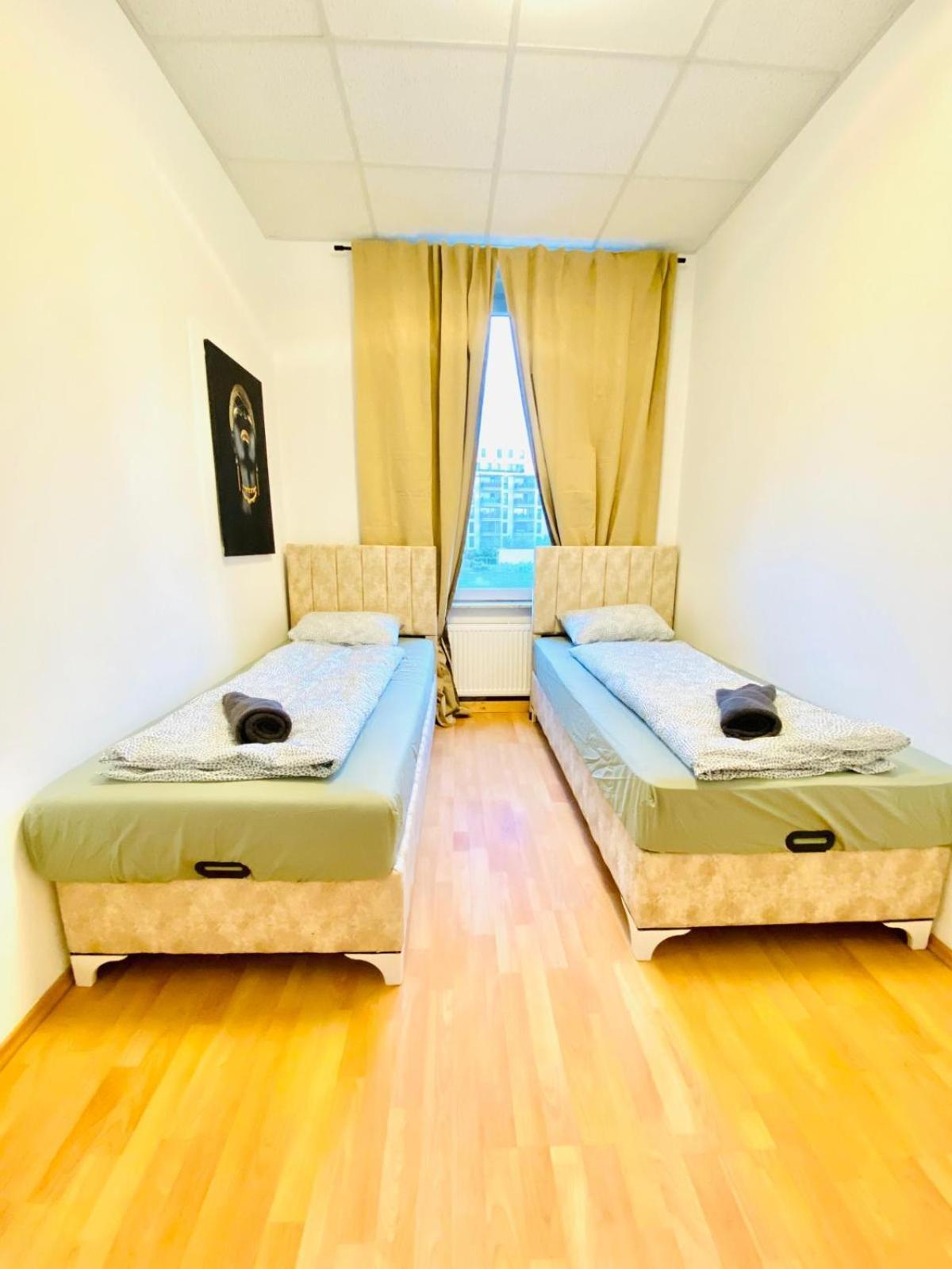 Bright 5Br Shared Apartment W Great Transport Link Vídeň Exteriér fotografie