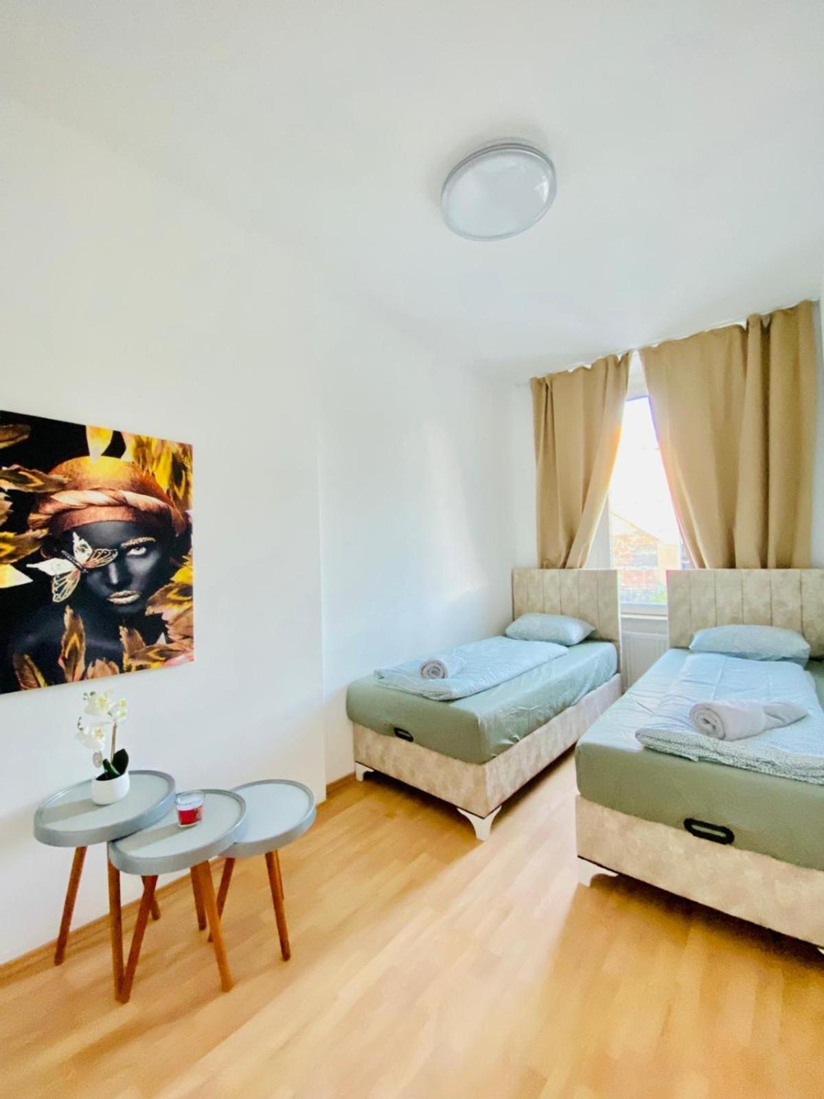 Bright 5Br Shared Apartment W Great Transport Link Vídeň Exteriér fotografie