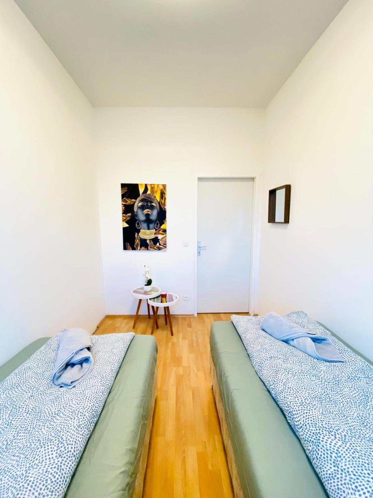 Bright 5Br Shared Apartment W Great Transport Link Vídeň Exteriér fotografie