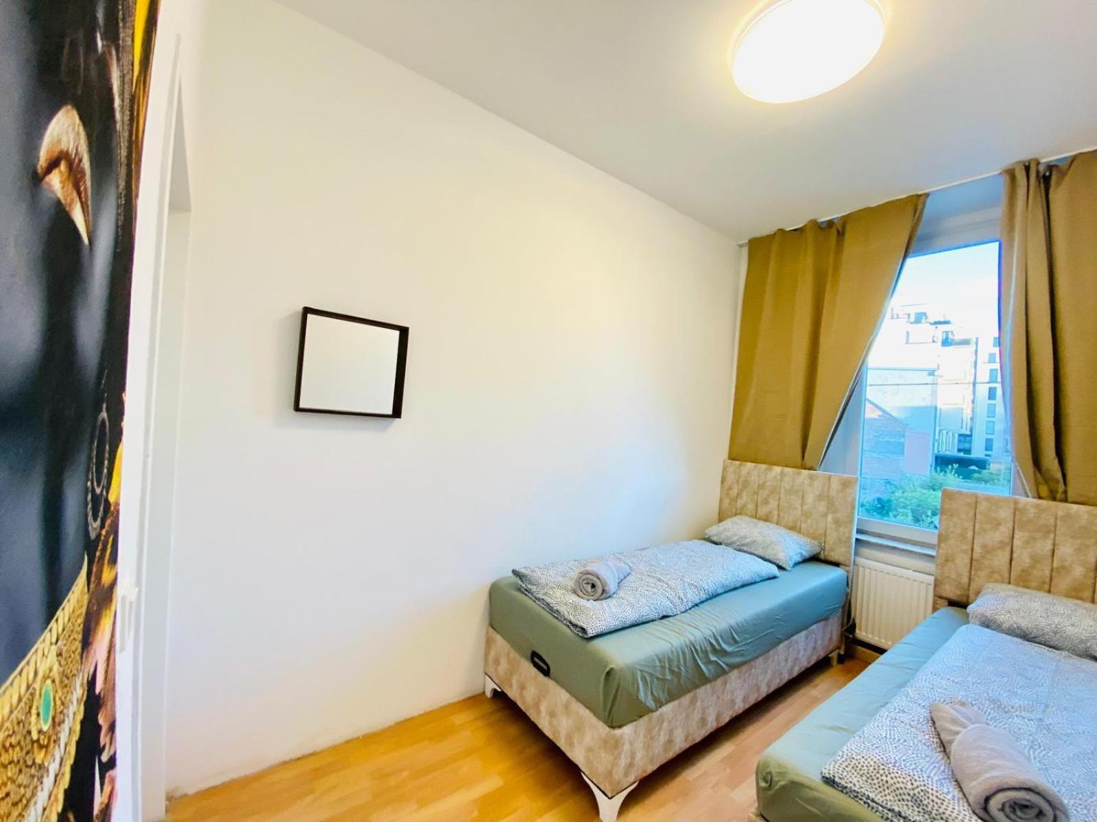 Bright 5Br Shared Apartment W Great Transport Link Vídeň Exteriér fotografie